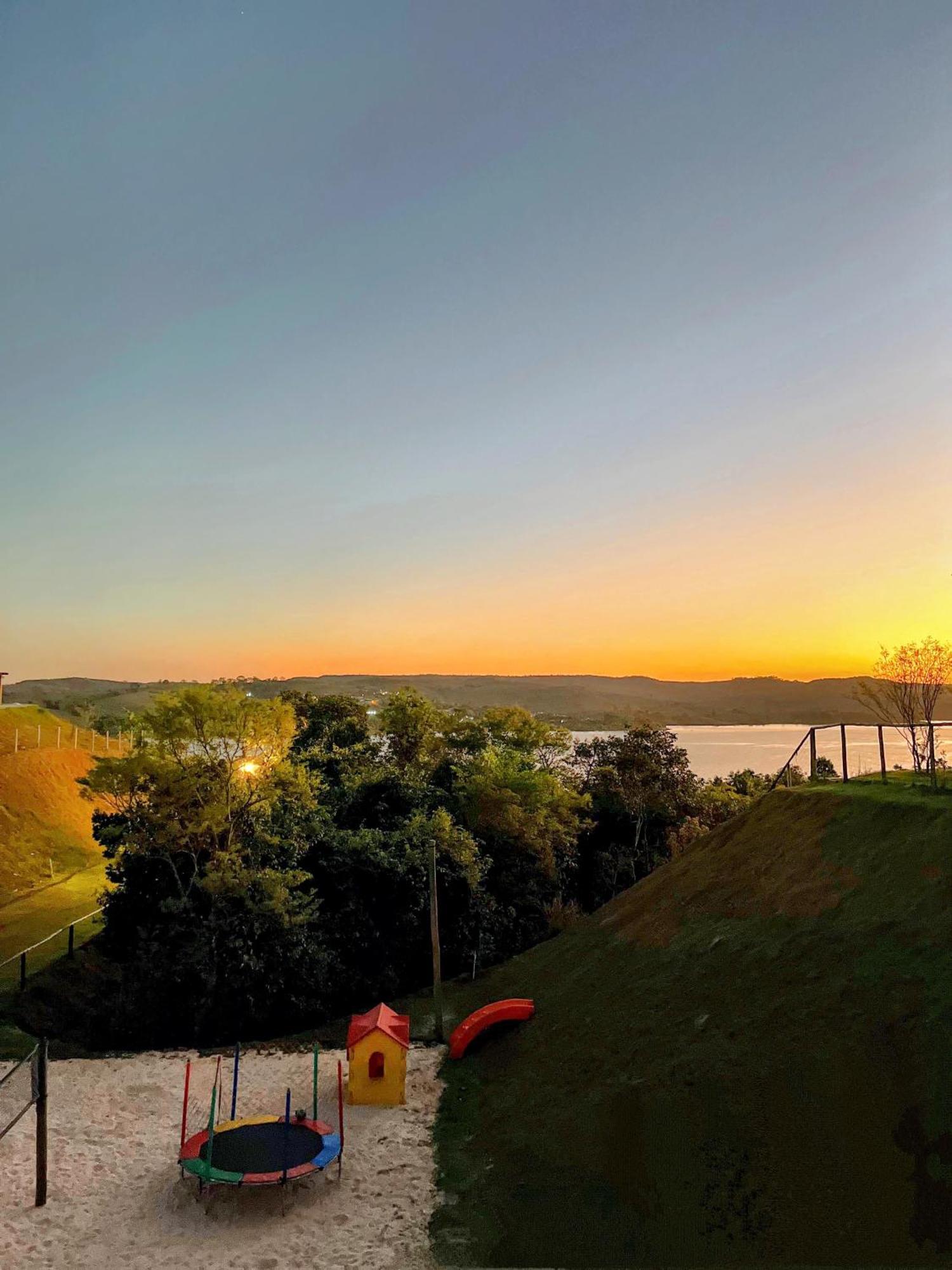 Chale Mirante, Piscina, Cachoeira, Lago E Vista Espetacular Alexania エクステリア 写真