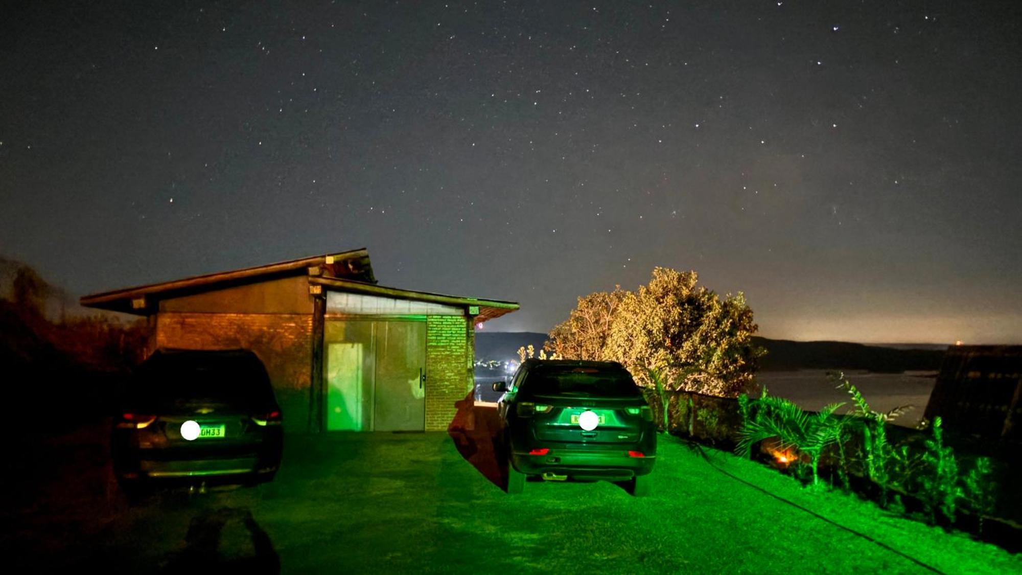 Chale Mirante, Piscina, Cachoeira, Lago E Vista Espetacular Alexania エクステリア 写真